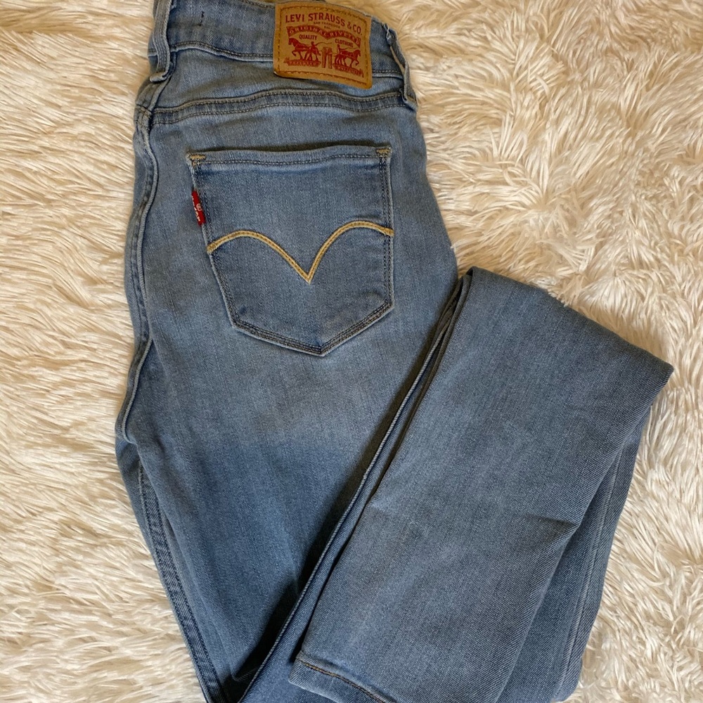 Levi’s super skinny jeans light wash